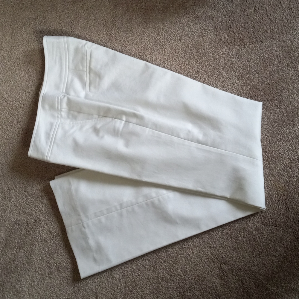 Halogen white lined pant. Taylor fit sz 2
